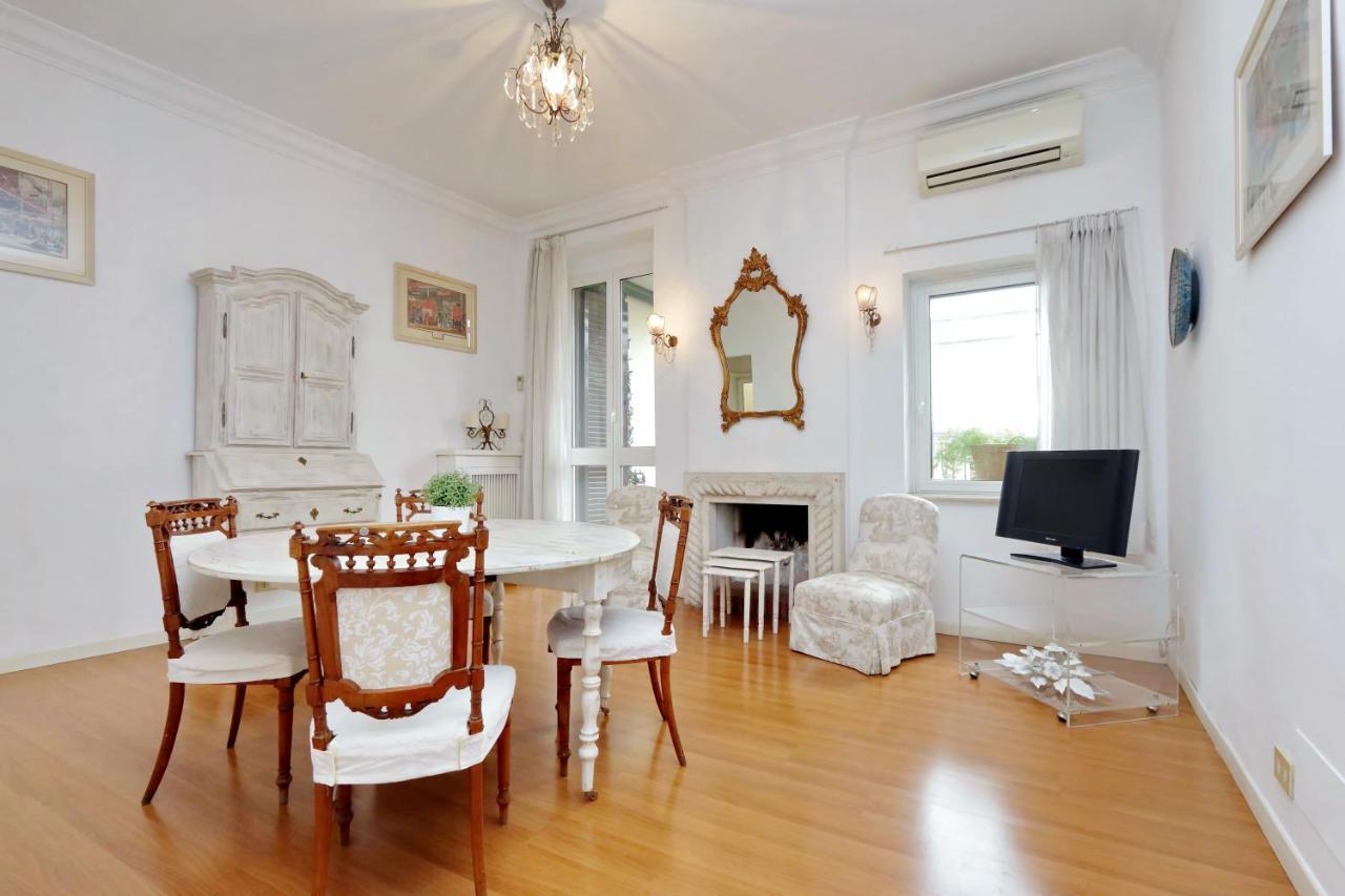Romeasyoulike - Arancio Apartments N°9 Bagian luar foto