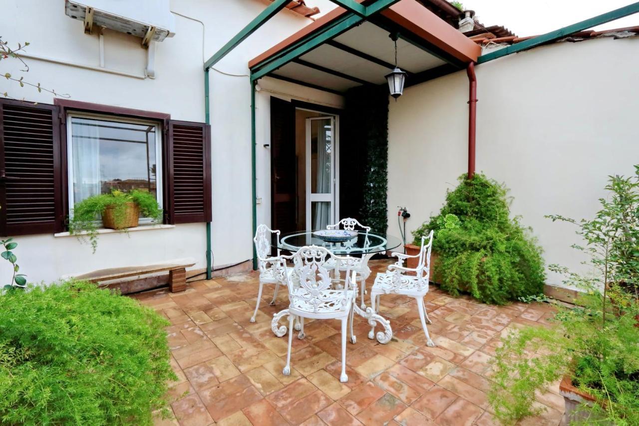Romeasyoulike - Arancio Apartments N°9 Bagian luar foto